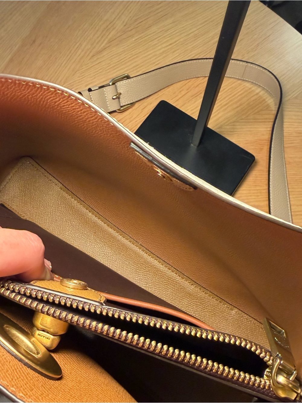 Coach Willow Shoulder Bag in Cream - Picture 10 of 14